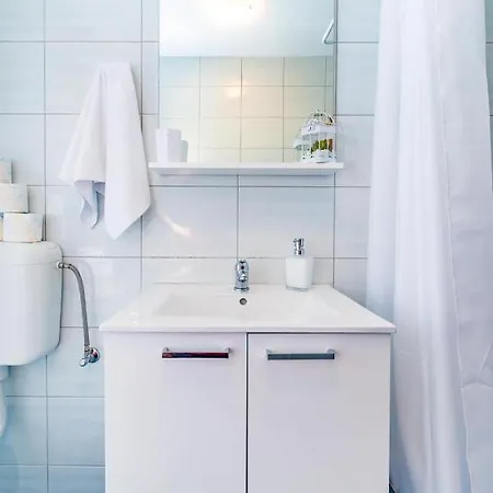 度假居 Mona Gračac