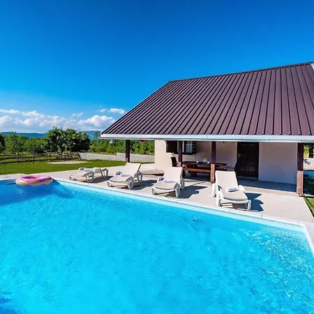 Holiday home Mona