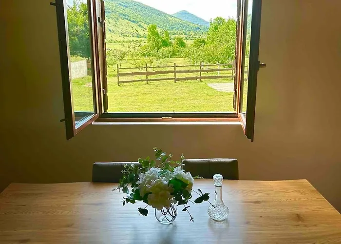 Σπίτι διακοπών Mona *