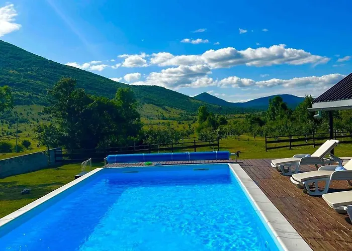 Σπίτι διακοπών Mona Gračac